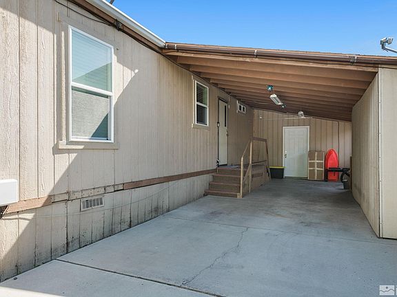 4th image of 1406 Jewell Ave