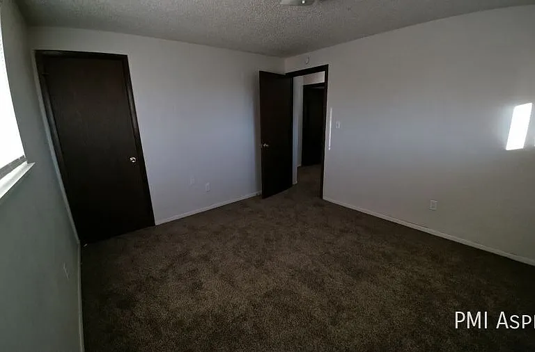 3494 Butternut Dr — Photo 8