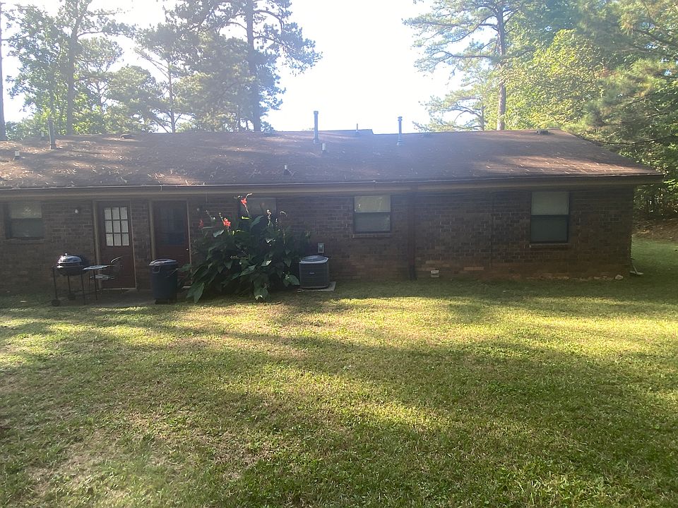 Back view of the duplex