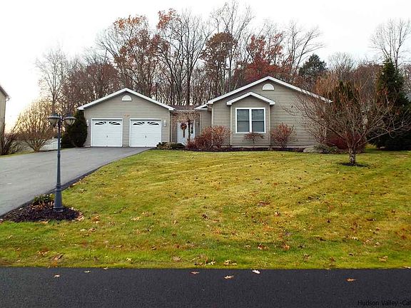 2nd image of 107 Josephs Dr