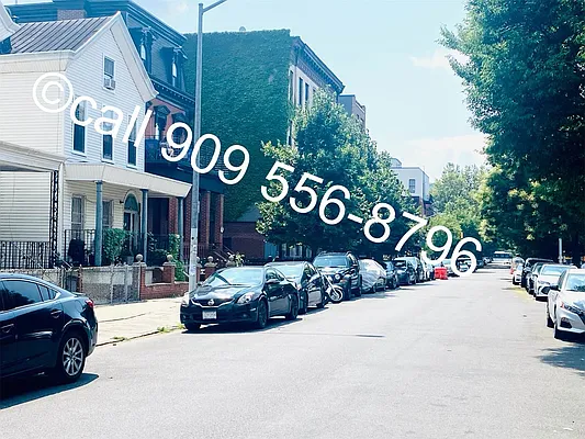 Rented by null | media 38