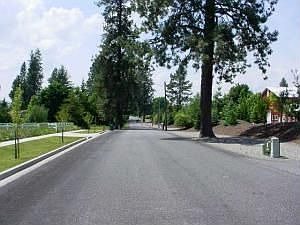 4th image of 1 W Lacey Ave