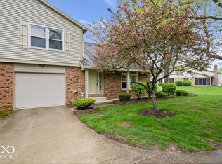 7424 Prairie Lake Dr, Indianapolis, IN