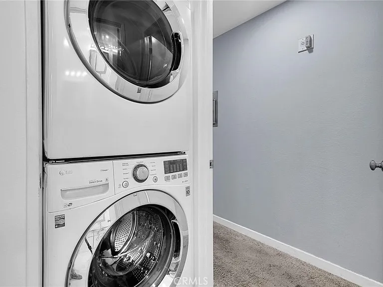 1401 S Bentley Ave #203 — Photo 16