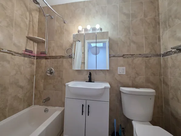 40 Van Reypen Street image 16 of 20