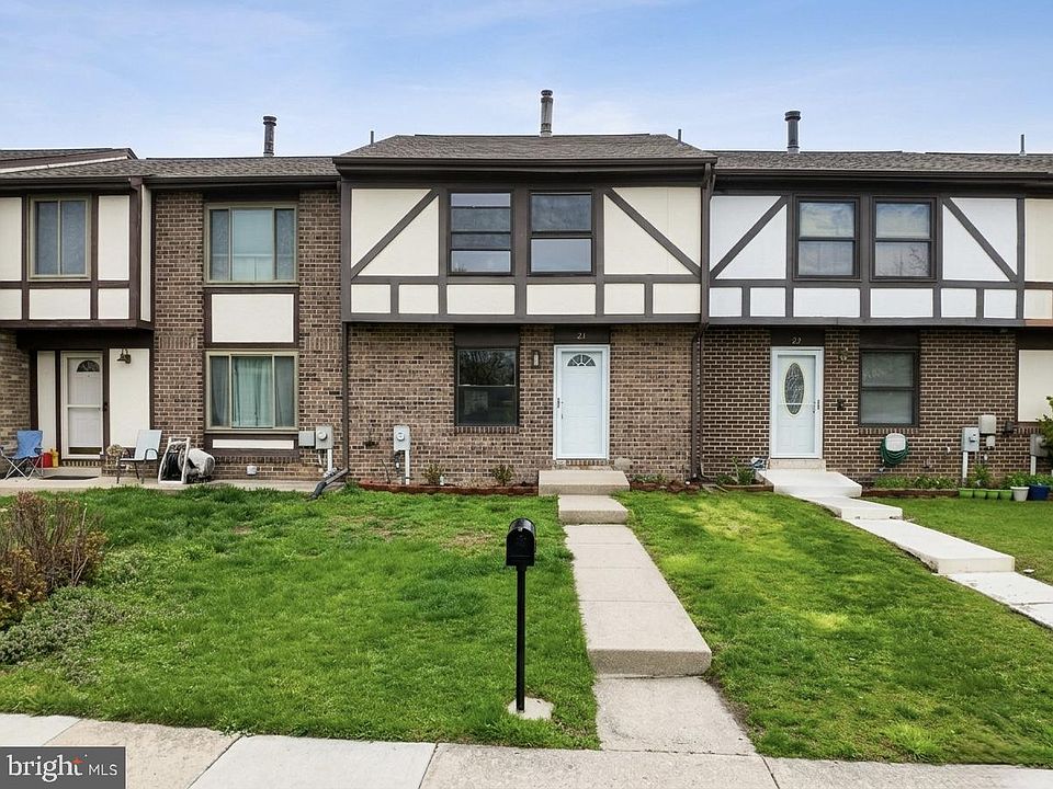 1st image of 21 Neves Ct