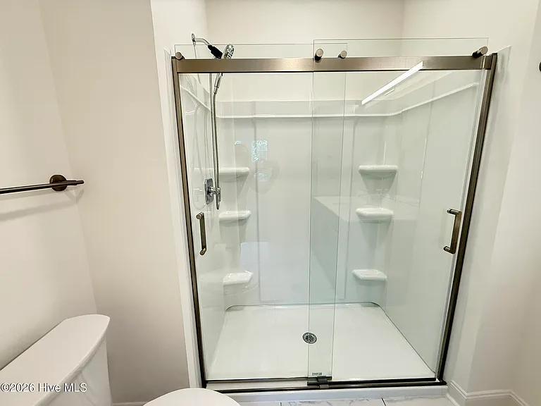 355 James St — Photo 25