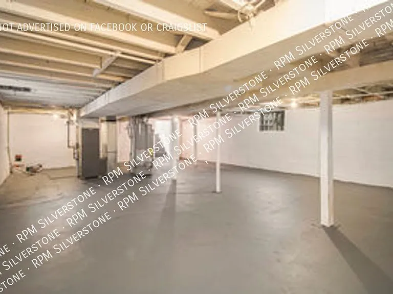30 N Sanford St — Photo 23