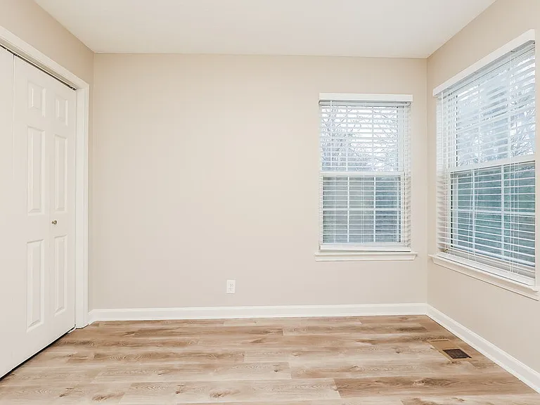 5012 Chadfield Way — Photo 16