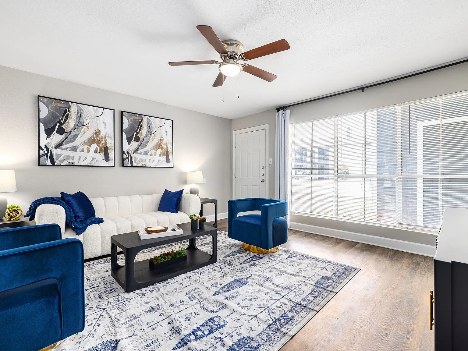 Serena Apartments — Photo 4