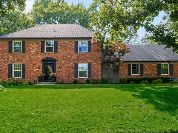 500 Avila Cir, Kansas City, MO 64114