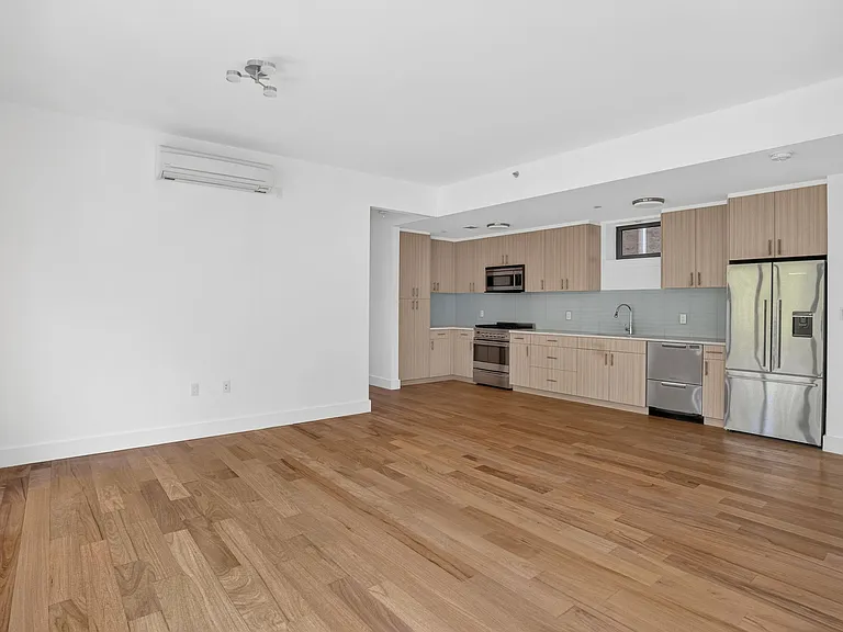 52 Convent Ave #3C — Photo 3