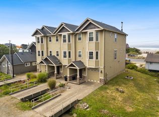 545 Front St, Rockaway Beach, OR