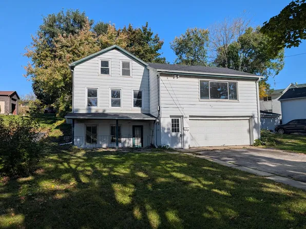 264 W State STREET, Burlington, WI 53105