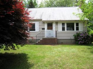 56 Ivan St, Lexington, MA 02420