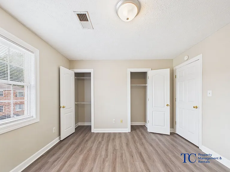 287 Foxworth Dr — Photo 18