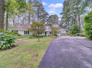 7300 Woodway Ln, Norfolk, VA 23505