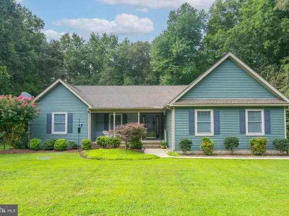 110 S White Cedar Dr, Milton, DE 19968