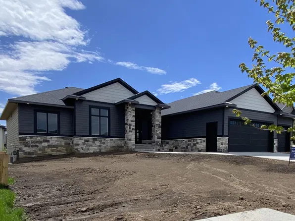 7409 E Donnelly Dr, Sioux Falls, SD 57110