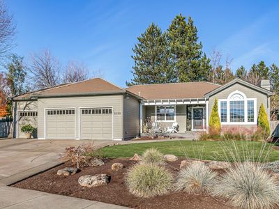 3355 Elmwood Ct, Medford, OR, 97504