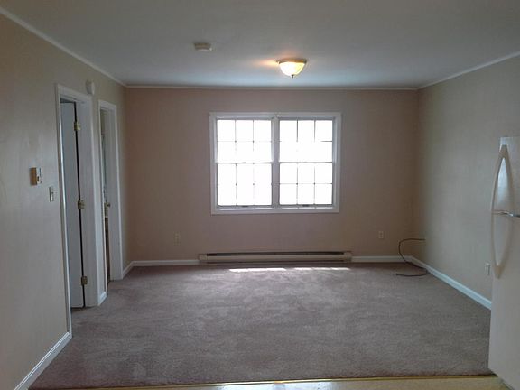 110 #2 Living Room_05022017