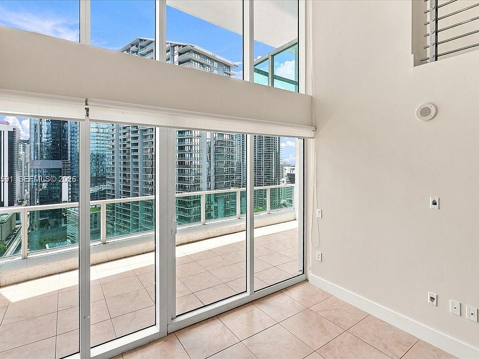 1st image of 41 SE 5th St APT 1908