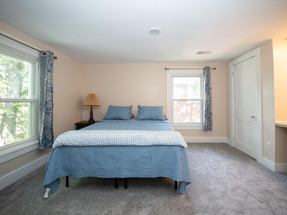 Bedroom #1