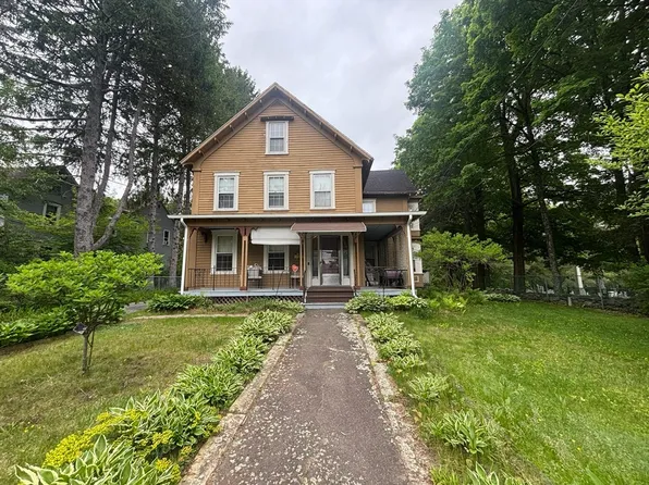 51 Church St, Ware, MA 01082