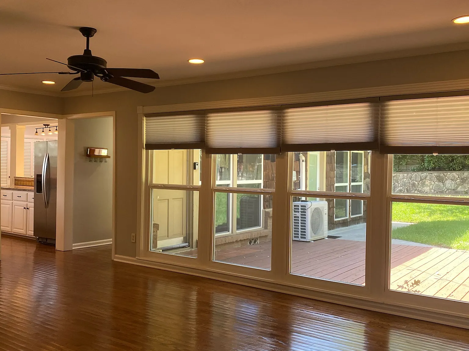 4 bed, 2100 sqft, $2,700 — Photo 4