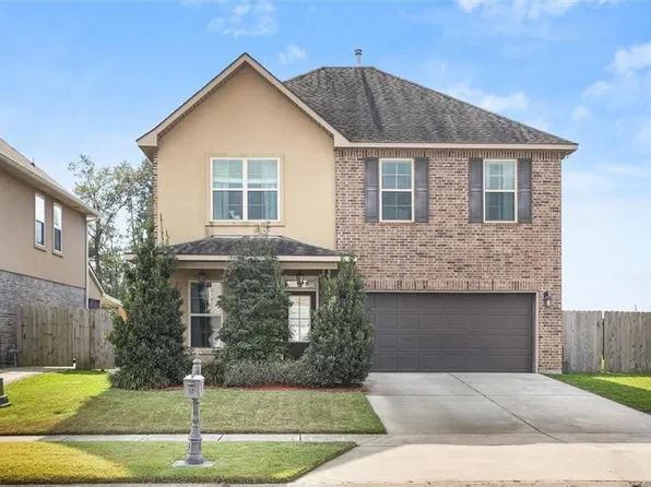7437 Silverado Dr, Marrero, LA 70072