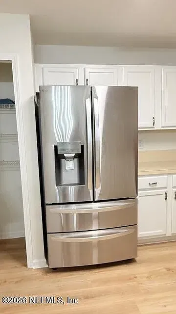 3 bed, 1157 sqft, $1,577 — Photo 3