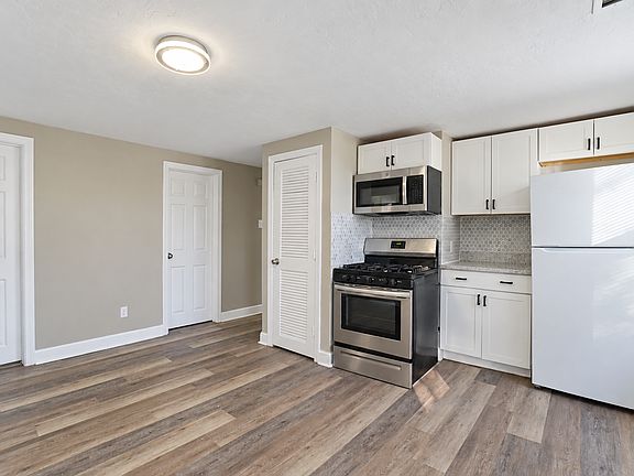 3rd image of 100 Eastern Ave APT 3