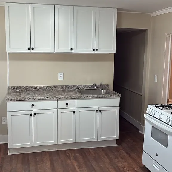 46 Hawley St #1 — Photo 1
