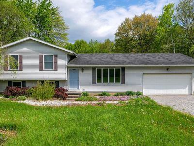 10703 Jones Rd, Diamond, OH, 44412