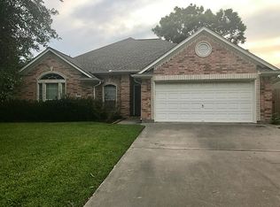 4218 Chisholm Trl, Santa Fe, TX 77510