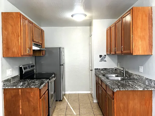 4022 E. Portland St., 4022 E Portland St APT 3, Phoenix, AZ 85008