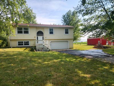 27109 1st STREET, Kansasville, WI, 53139