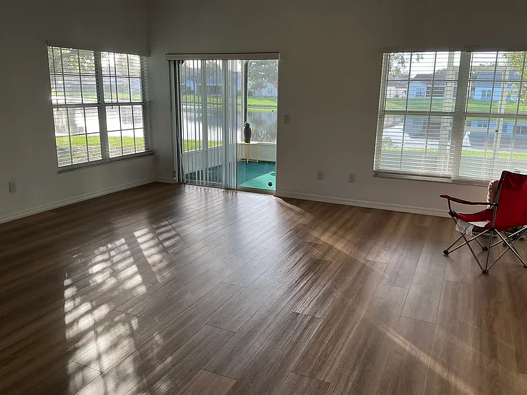 5811 Parkview Lake Dr — Photo 5