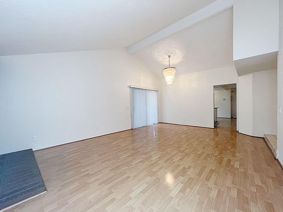 5th image of 23014 Paseo De Terrado Unit 1
