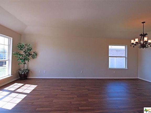 3rd image of 5304 Mesa Dr