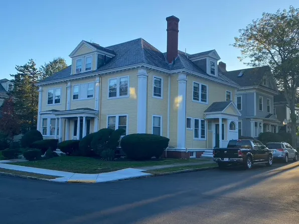 61 Orchard St APT 2, New Bedford, MA 02740