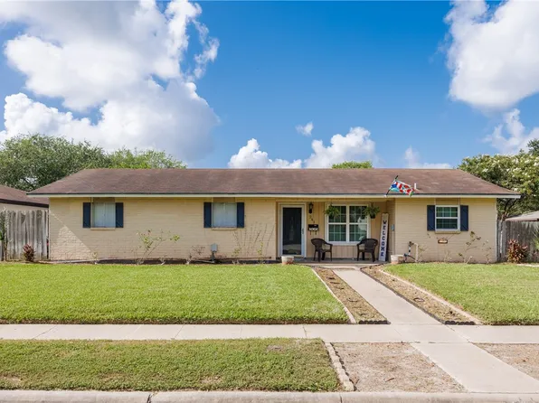 241 Briarwood Dr, Kingsville, TX 78363