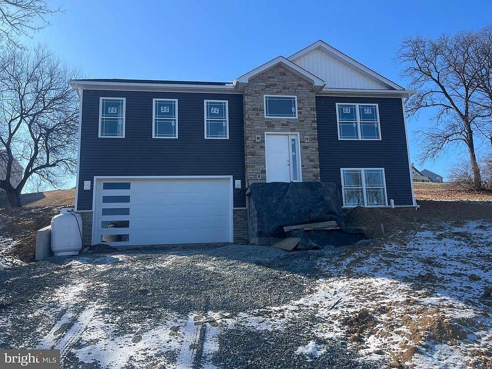 1st image of 8286 Capri Ct