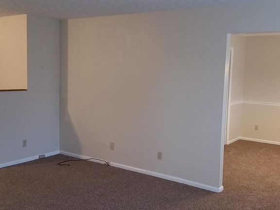 3rd image of 5255 Chateaugay Dr