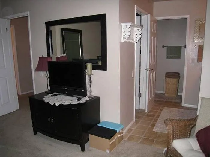545 Woodside Oaks #2 — Photo 3