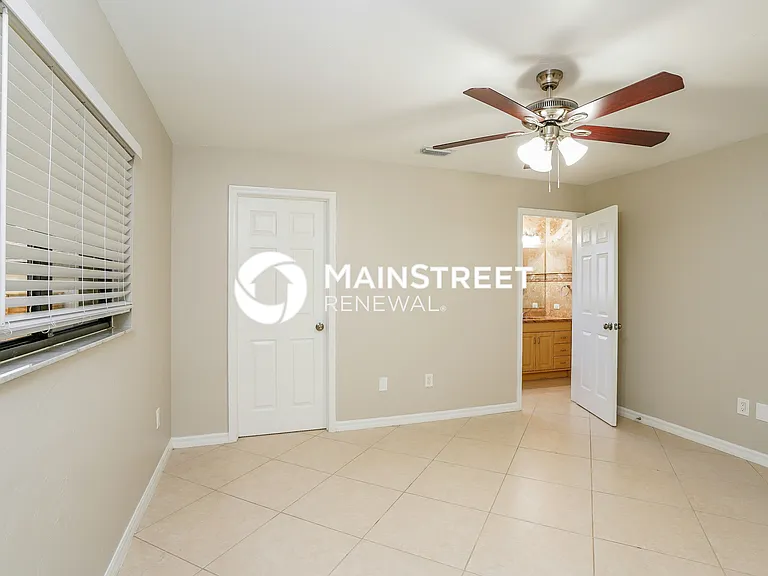 Main Bedroom
