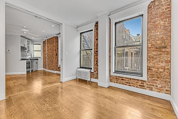 Rented by Centennial Properties NY | media 3