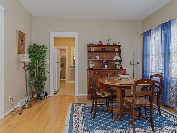 5th image of 6 Harwood Pl
