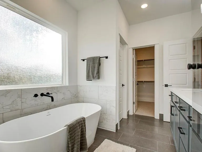 778 W Tidwell Rd #I — Photo 20