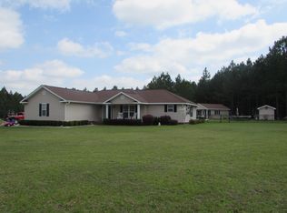 3122 Rhett Cir, Patterson, GA 31557